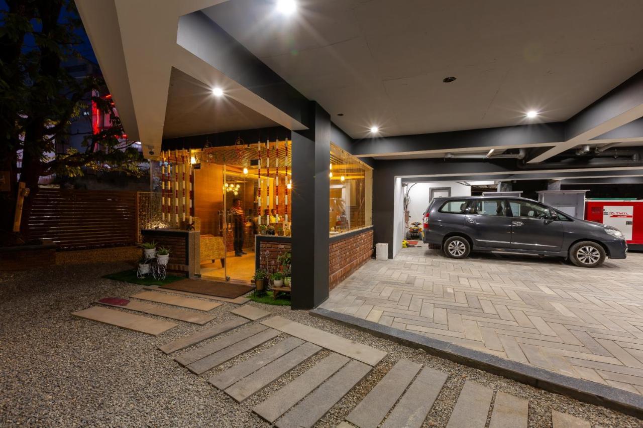 Hotel La Eden Mussoorie Εξωτερικό φωτογραφία
